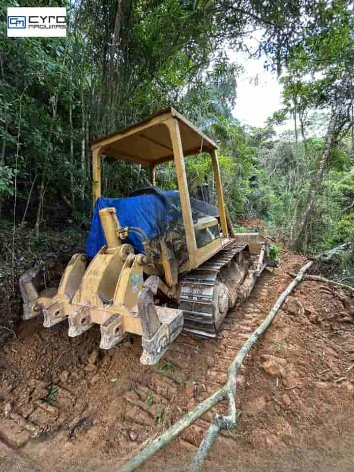 Trator de Esteira Caterpillar D4ESR 1997