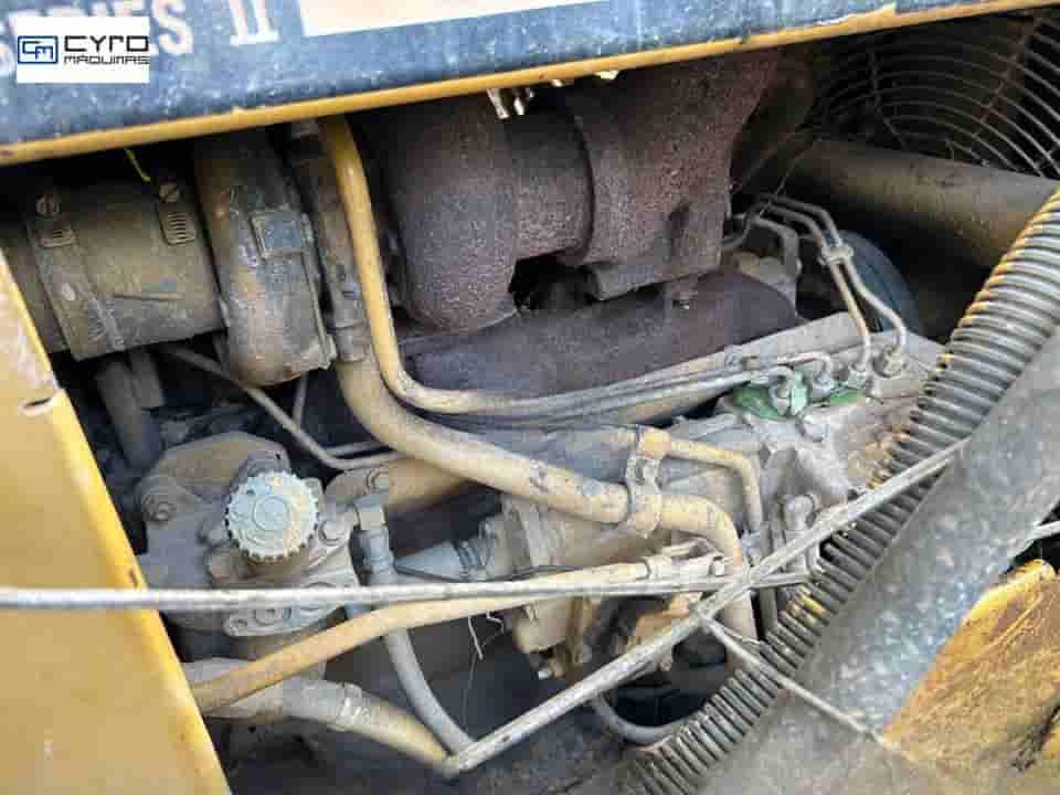 Trator de Esteira Caterpillar D4ESR 1997
