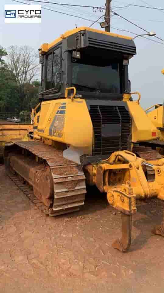 Trator de Esteira Komatsu D51-EX 2012