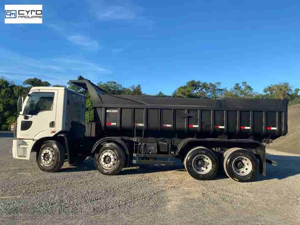 Caminhão Ford CARGO 2428 E T 8x2 2p (Diesel) 2012