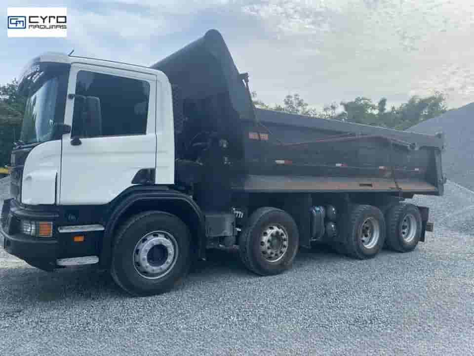 Caminhão Scania P-310 B 8x4 2p (Diesel) 2014