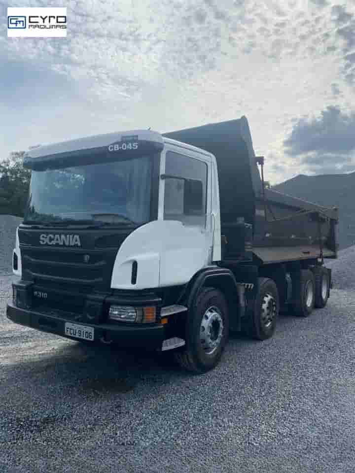 Caminhão Scania P-310 B 8x4 2p (Diesel) 2014