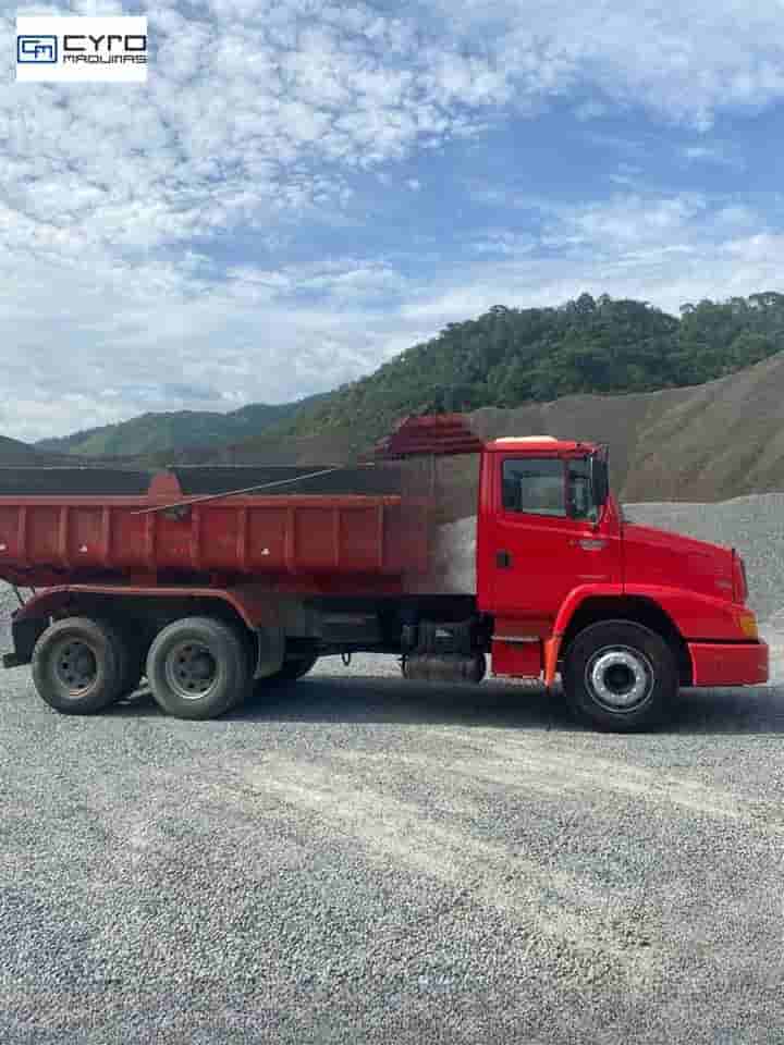 Caminhão Mercedes-Benz L-1620 3-Eixos 2p (diesel) 2008