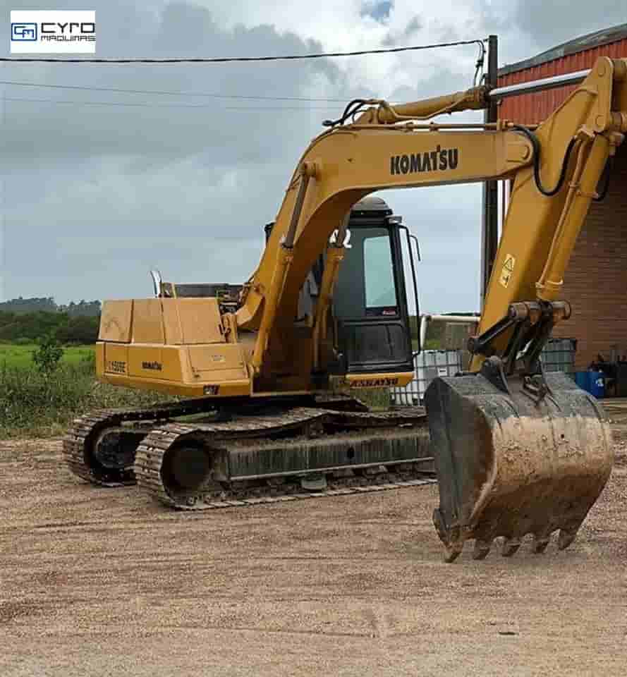 Escavadeira Komatsu PC150 1998