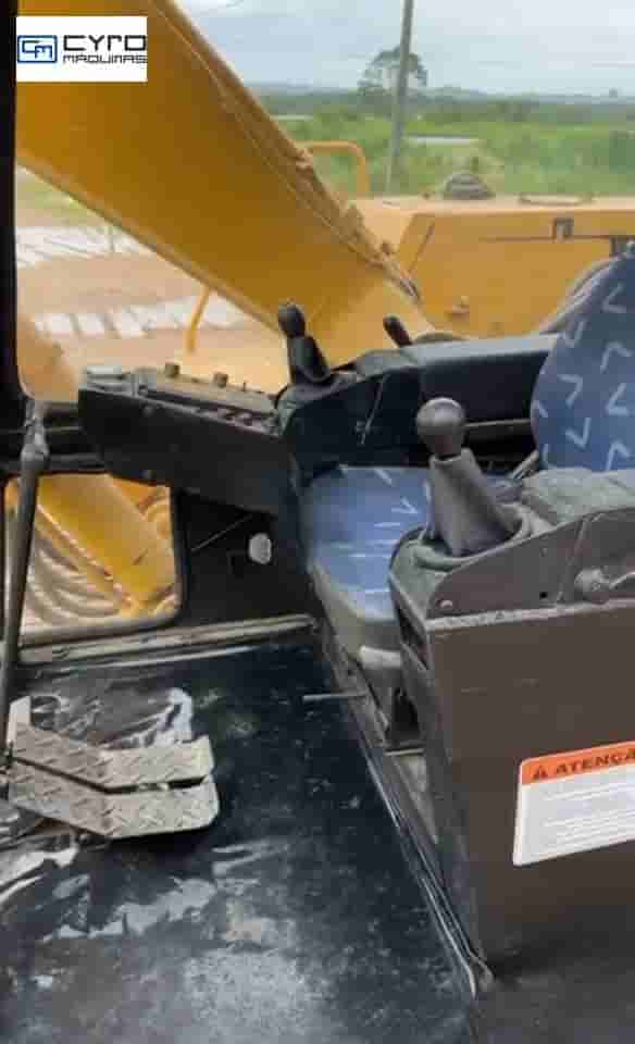 Escavadeira Komatsu PC150 1998