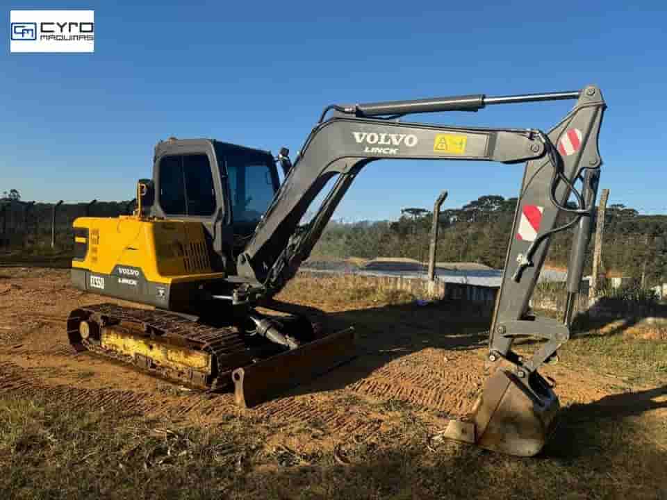 Mini-Escavadeira Volvo EC55D 2020