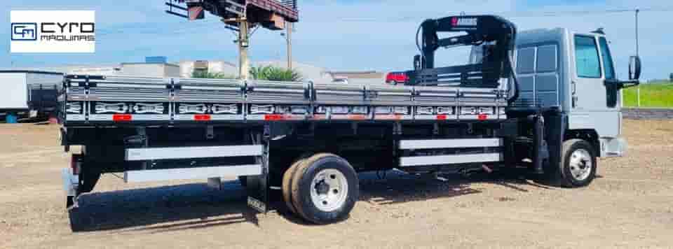 Caminhão Ford CARGO 815/815 S/815 E Turbo 2p (Diesel) 2012