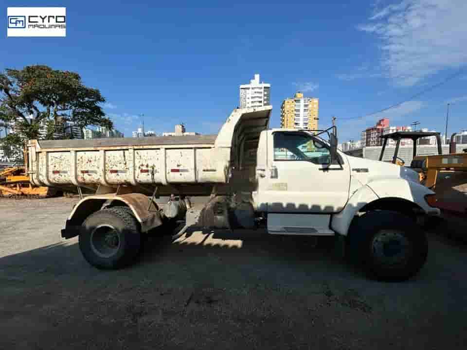 Caminhão Ford F-14000 2p (diesel) 2003