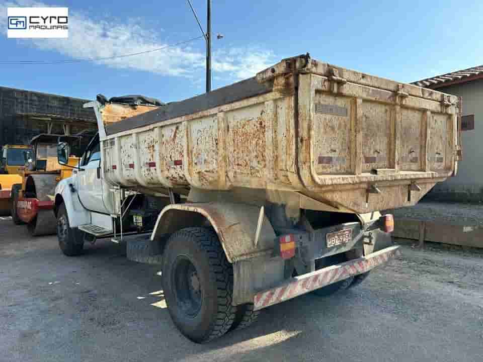 Caminhão Ford F-14000 2p (diesel) 2003