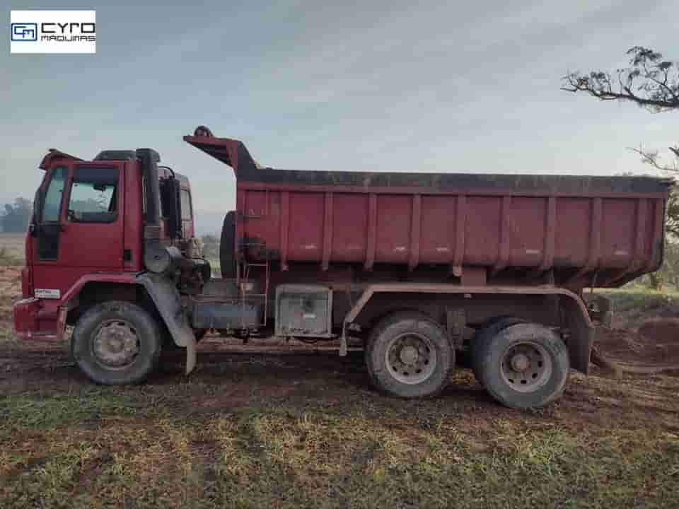 Caminhão Ford CARGO 1622 T 3-Eixos 2p (diesel) 2002