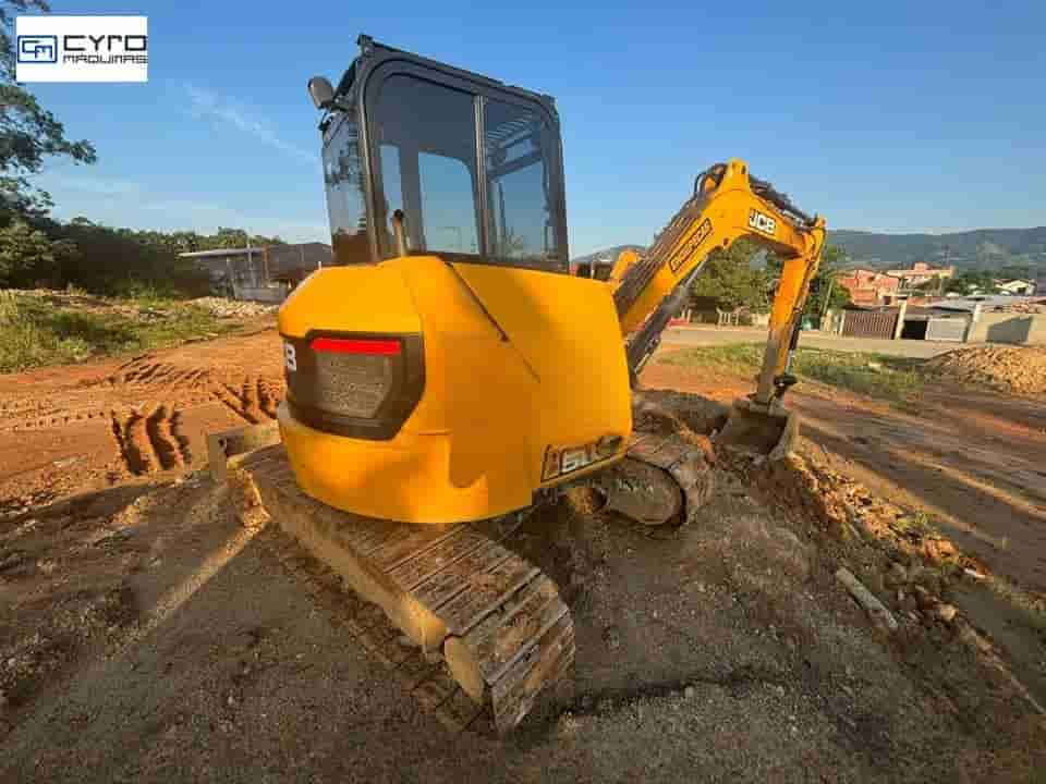 Mini-Escavadeira JCB 55Z-1 2021