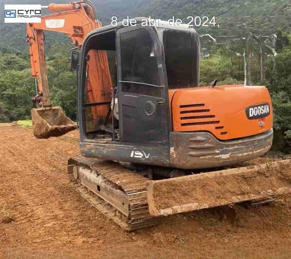 Mini-Escavadeira Doosan S75V 2015