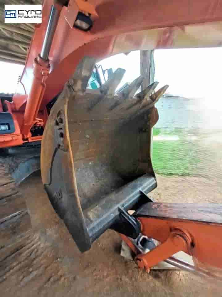Escavadeira Doosan DX225LCA 2013