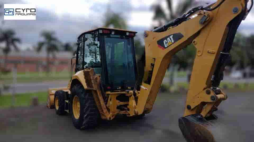 Retro Escavadeira Caterpillar 416F2 2019