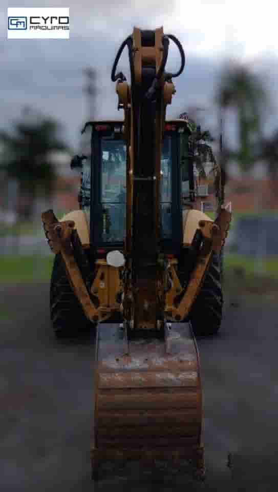 Retro Escavadeira Caterpillar 416F2 2019