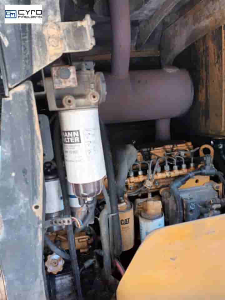 Pá Carregadeira Caterpillar 938K 2014