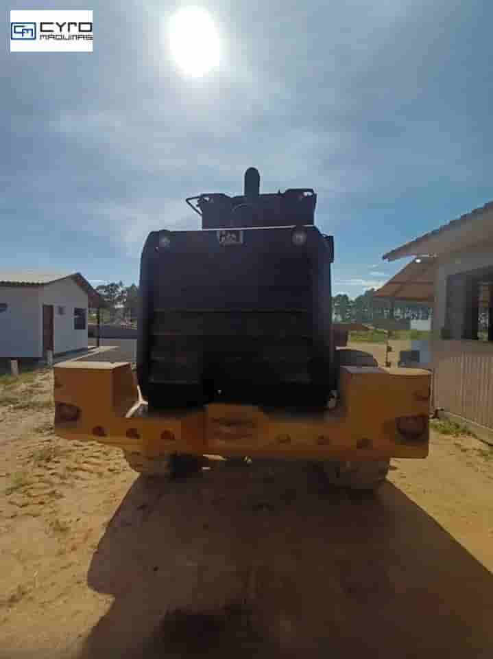 Pá Carregadeira Caterpillar 938K 2014