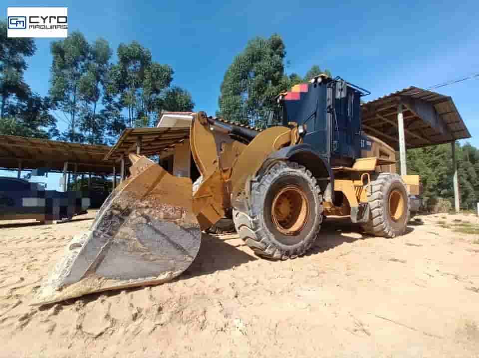 Pá Carregadeira Caterpillar 938K 2014
