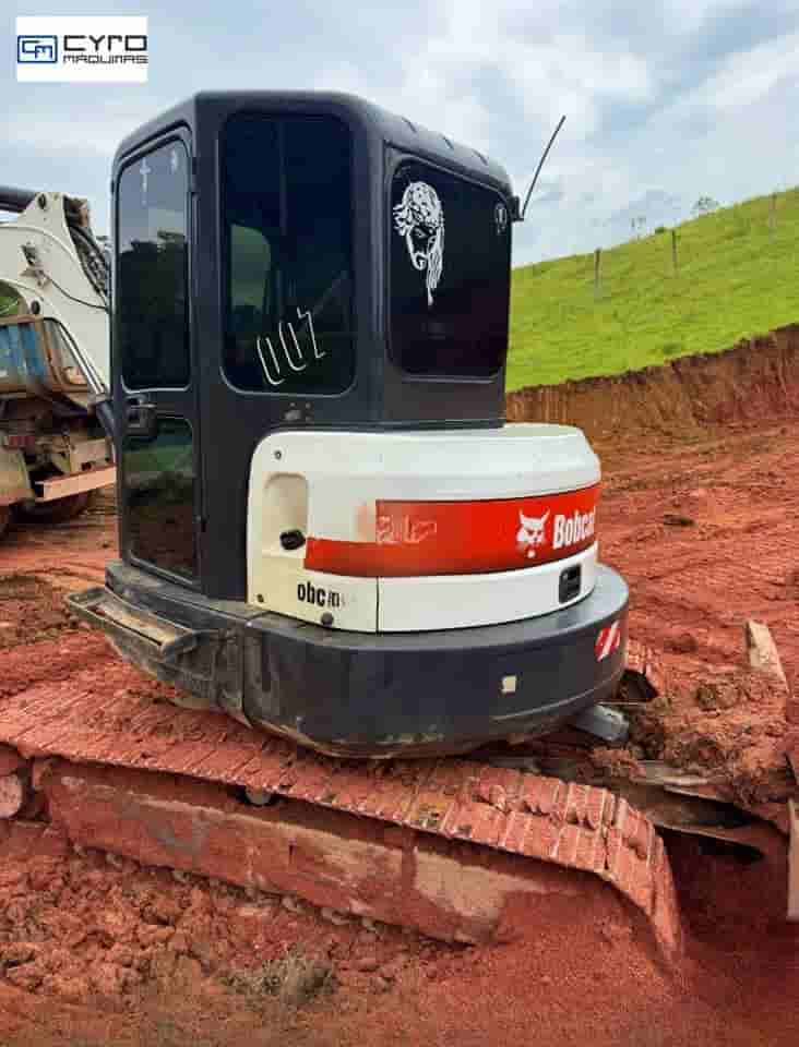 Mini-Escavadeira Bobcat E50 2020