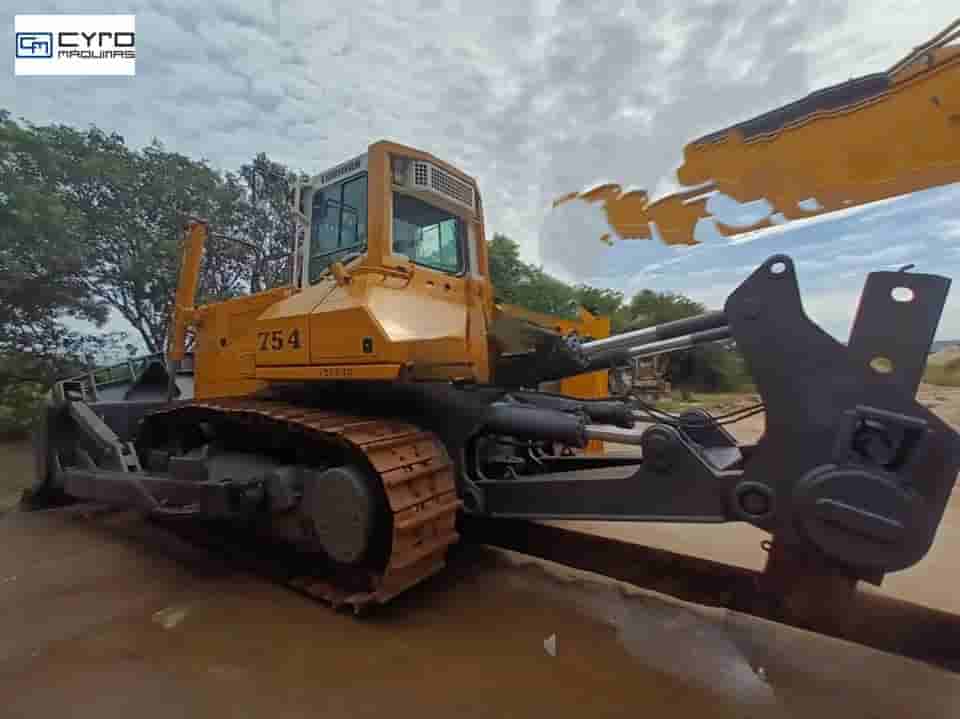Trator de Esteira Liebherr PR 754 2011