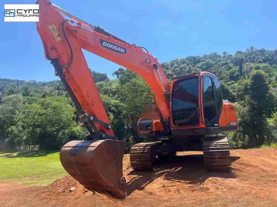 Escavadeira Doosan DX140LC 2018