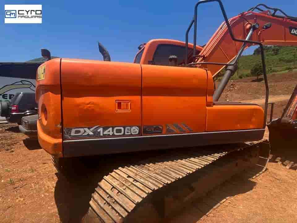 Escavadeira Doosan DX140LC 2018