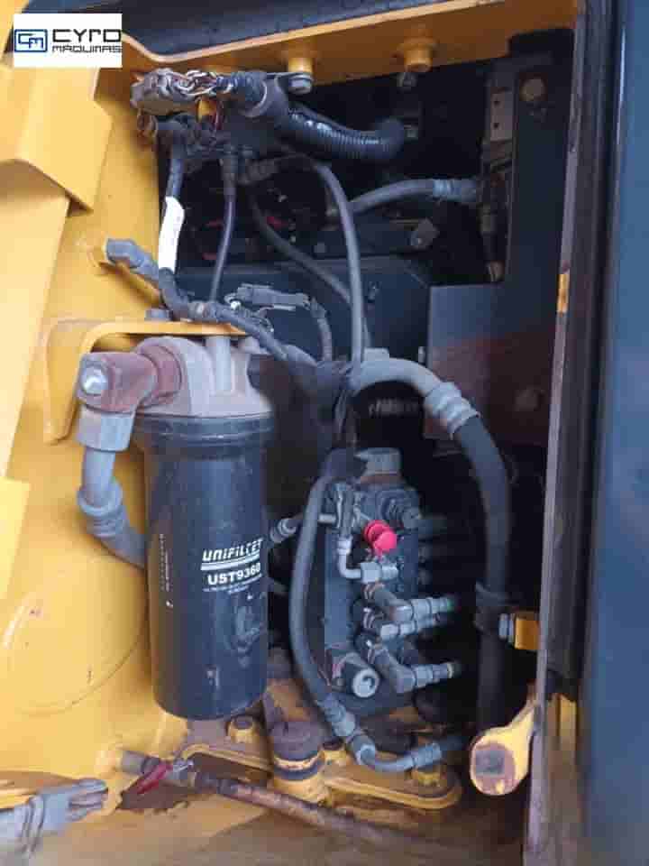Trator de Esteira Komatsu D51-EX 2015