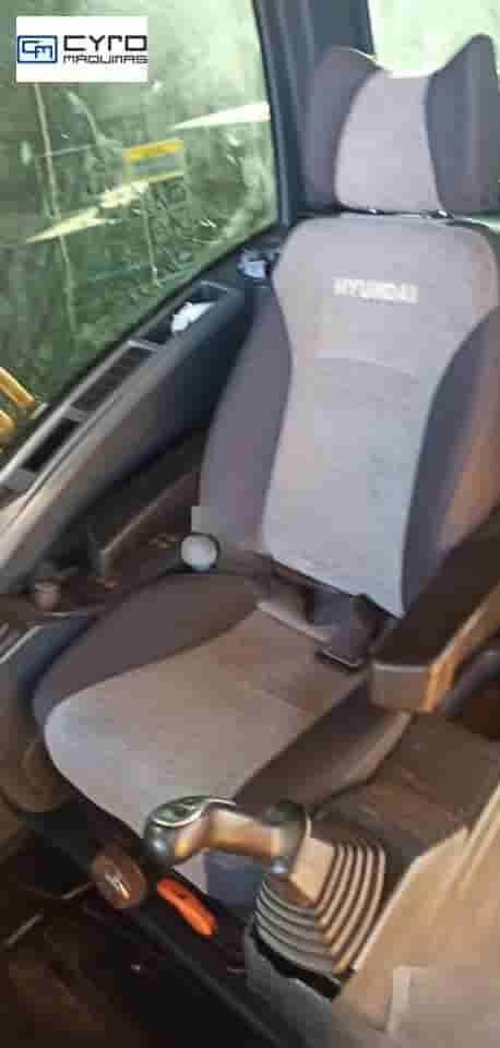 Escavadeira Hyundai R160LC-9S 2018