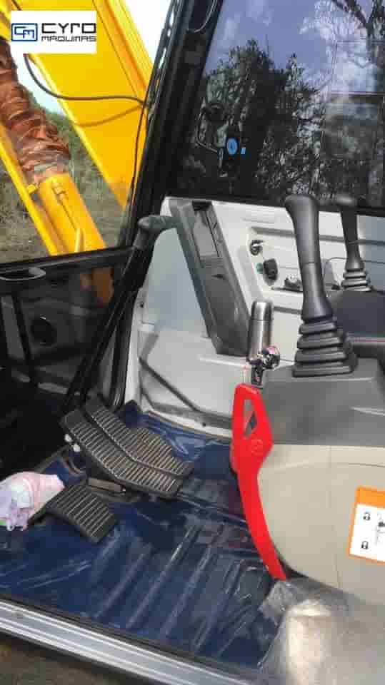 Mini-Escavadeira Lonking CDM6060 2022