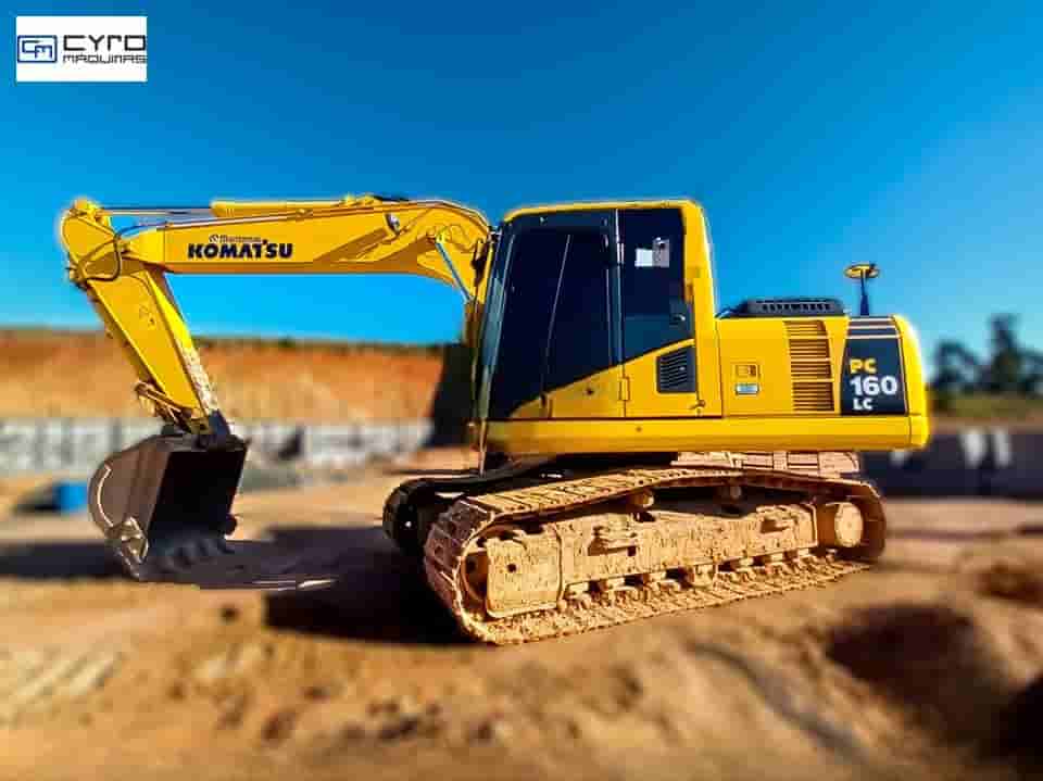 Escavadeira Komatsu PC160 2018