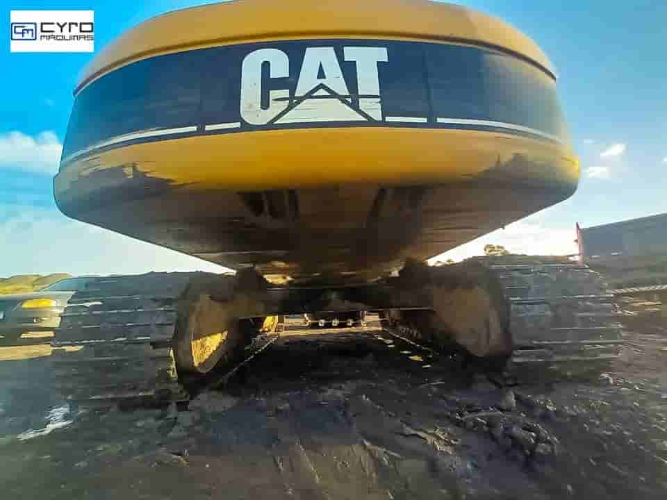 Escavadeira Caterpillar 320C 2008