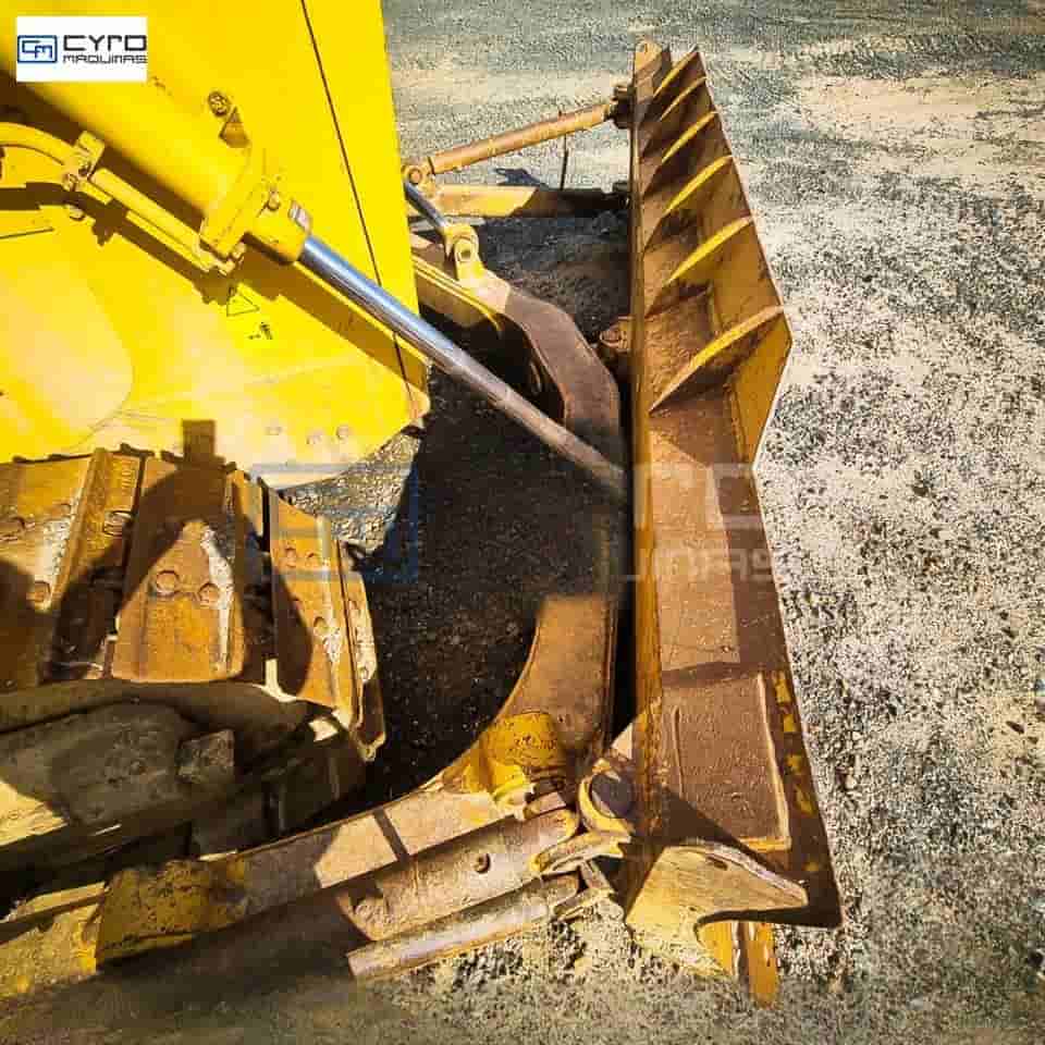 Trator de Esteira Shantui SD13 2010