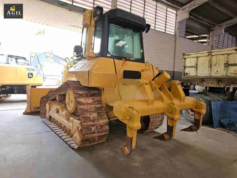 Trator de Esteira Caterpillar D6N 2010