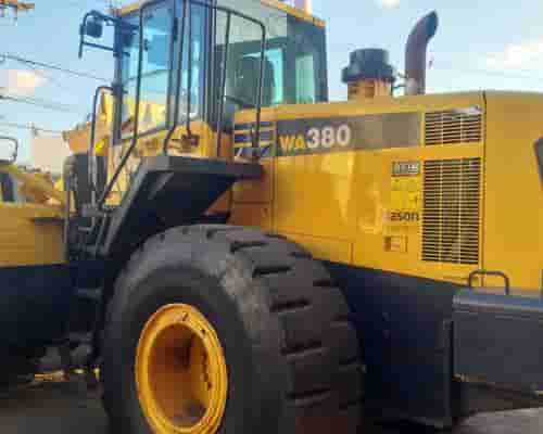 Pá carregadeira  Komatsu WA380 20/20