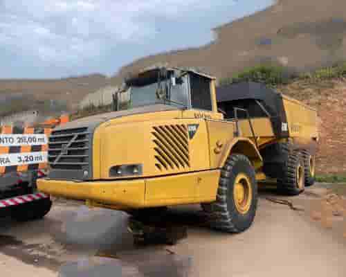 Caminhão Volvo Caçamba A30F 05/05