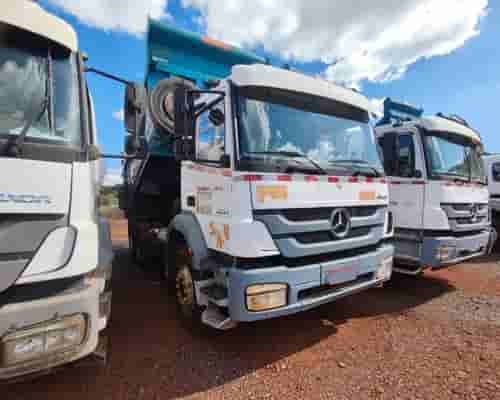 Caminhão Mercedes Benz Caçamba MB3131 15/15