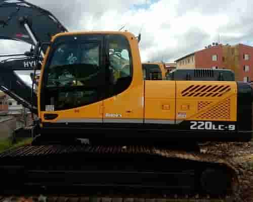 Escavadeira Hyundai R220 LC 22/22