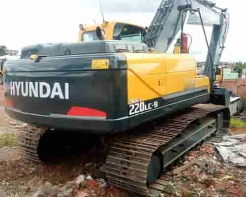Escavadeira Hyundai R220 LC 22/22