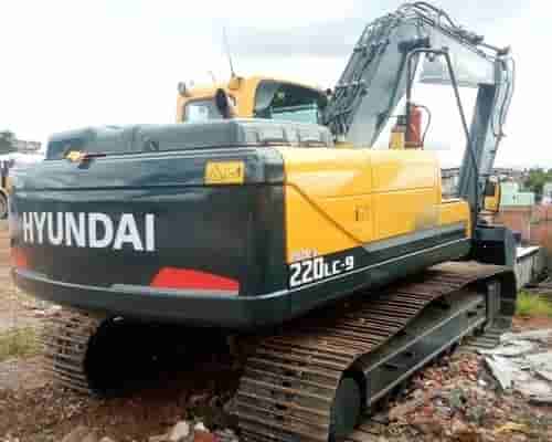 Escavadeira Hyundai R220 LC 22/22