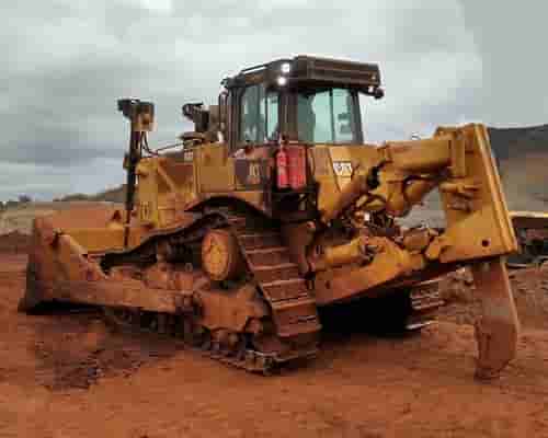 Trator de Esteiras Caterpillar D8T 18/18