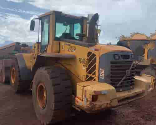 Pá carregadeira  Volvo L120F 14/14 - imagem de fundo