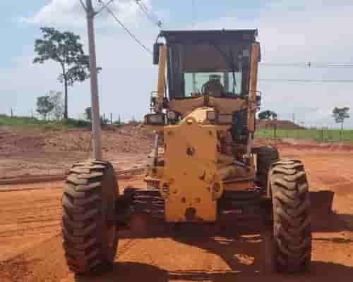 Motoniveladora New Holland RG 170B 07/07