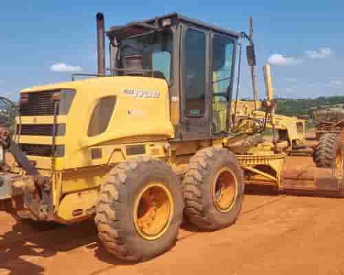 Motoniveladora New Holland RG 170B 07/07