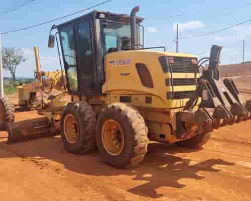 Motoniveladora New Holland RG 170B 07/07