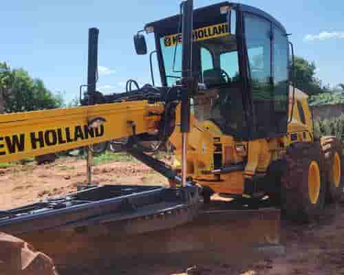 Motoniveladora New Holland RG170 12/12