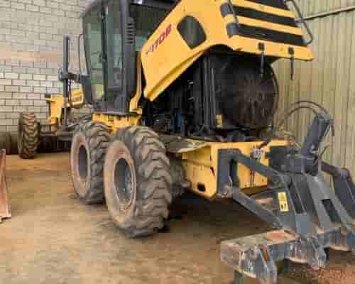 Motoniveladora New Holland RG170 11/11