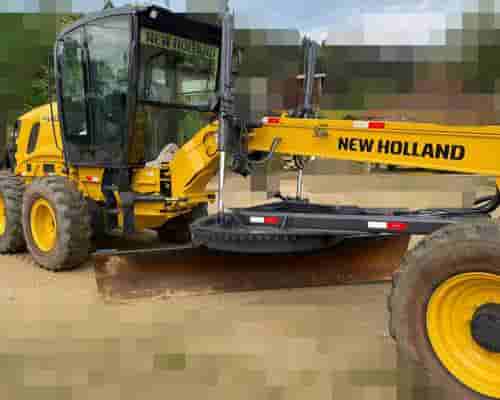 Motoniveladora New Holland RG 140B 10/10