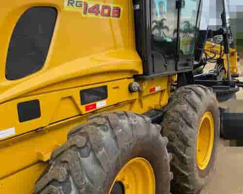 Motoniveladora New Holland RG 140B 10/10