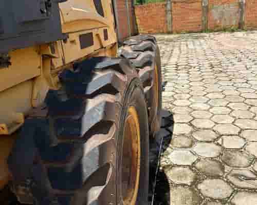 Motoniveladora New Holland RG 170B 09/09