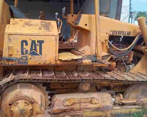 Trator de Esteiras Caterpillar D4E 87/87